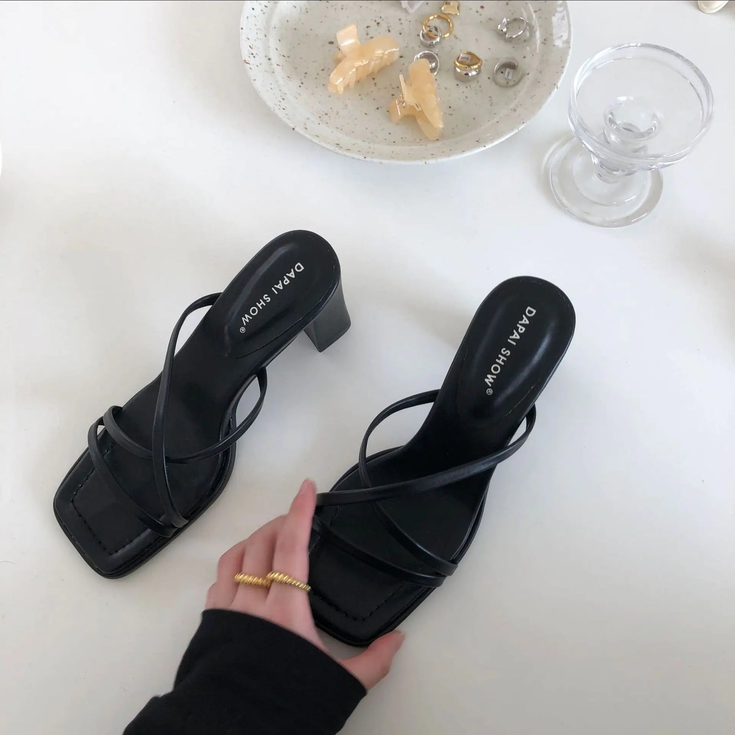 Medium Heeled Roman Style