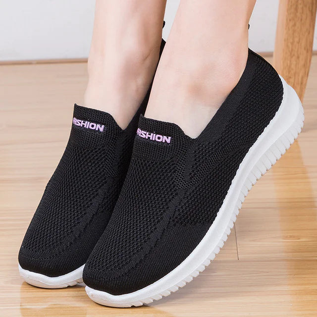 Lightweight Knitted Casual Shoes