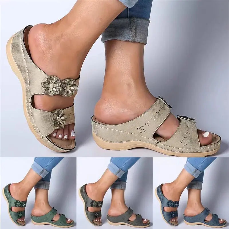 Sweet Flowers Two-Word Sandals