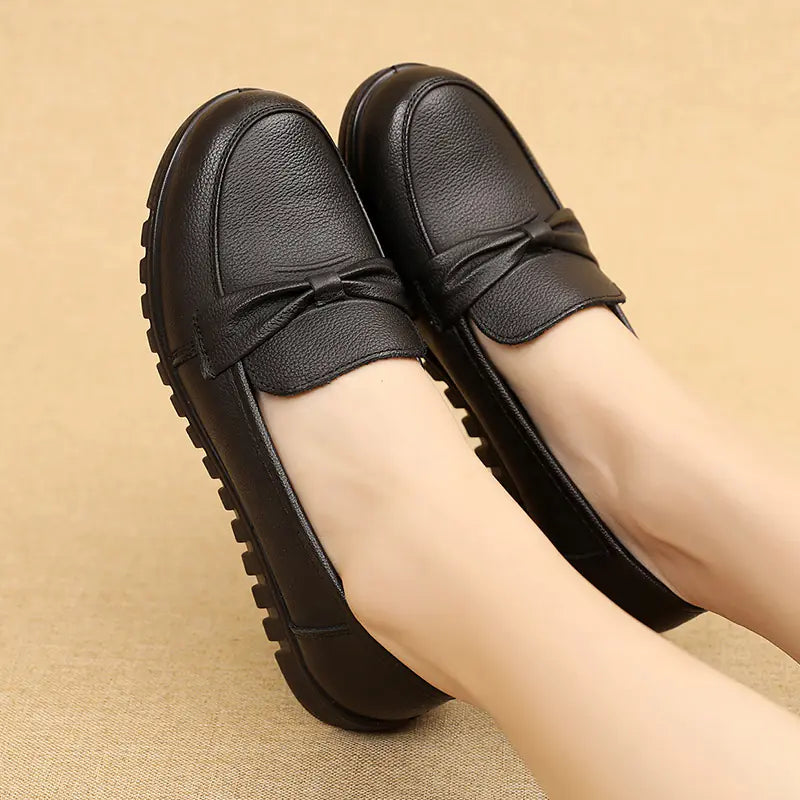 Leather Women's Casual Flat Shoes