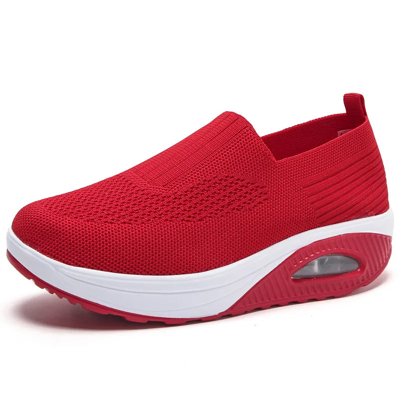 Versatile Mesh Shoes