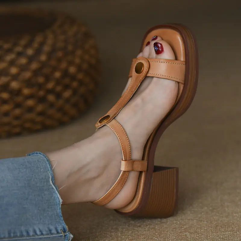 Women's Mid-Heel Leather