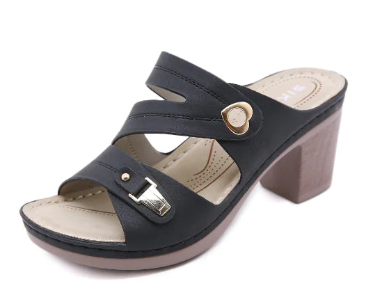 Plus Size Fashion Sandals