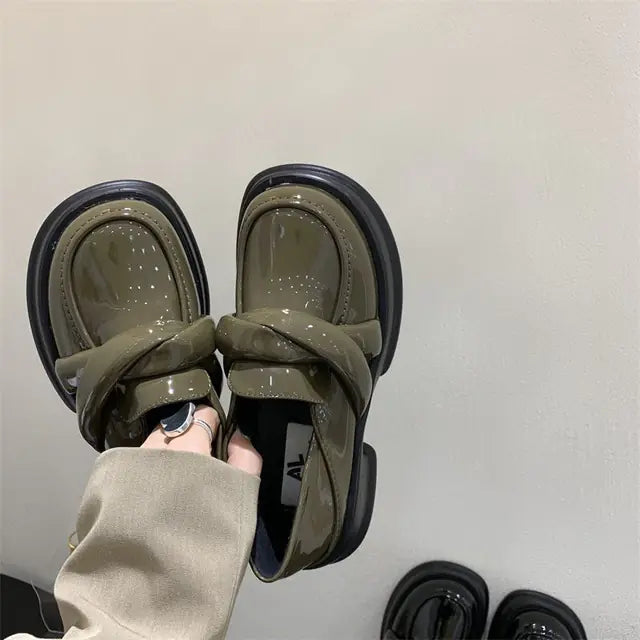 Japanese Thick Sole Round Toe Small Leather Shoes