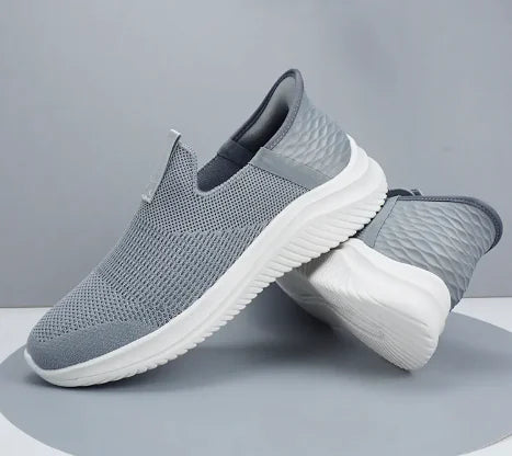 Easy-Wear Sports Shoes