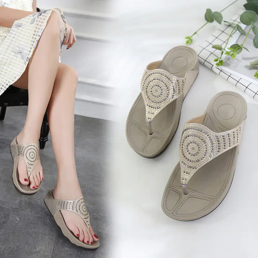 Rhinestone Sponge Cake Flip-flops Sandals