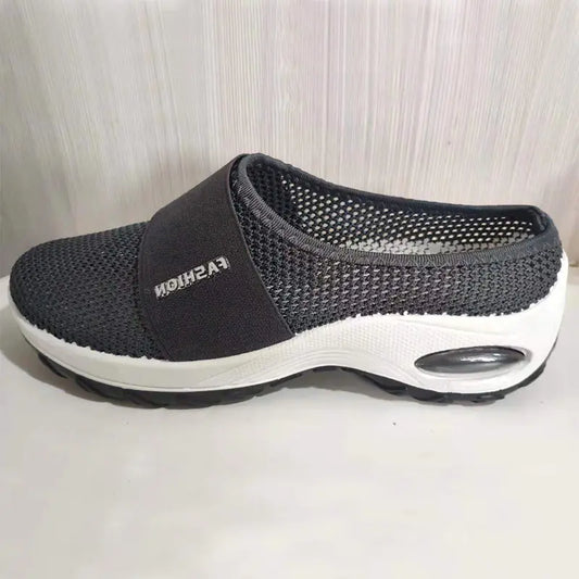 Diabetic shoes