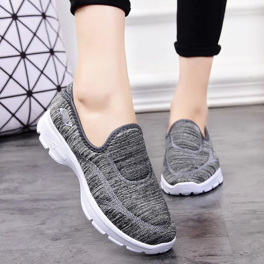 Comfortable Beijing Cloth Shoes