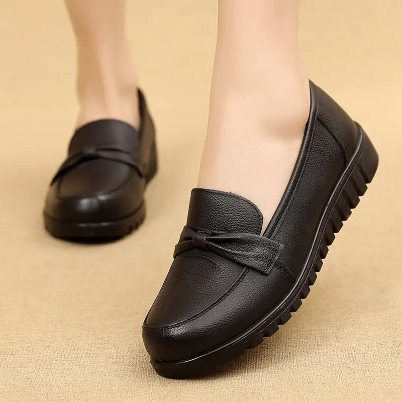 Leather Women's Casual Flat Shoes