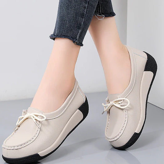 Women's Flat Shoes with Bow Decoration